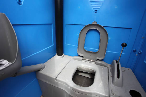 Best Deluxe Portable Toilet Rental  in Fruitport, MI